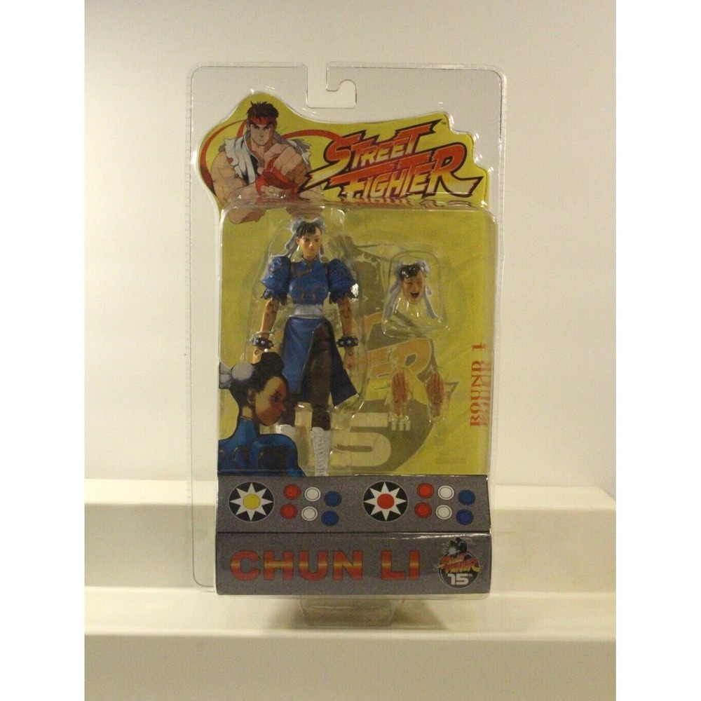 Street Fighter 15th  Chun Li  Round 1 Sota Toys 2004 CAPCOM Action figure. (H)